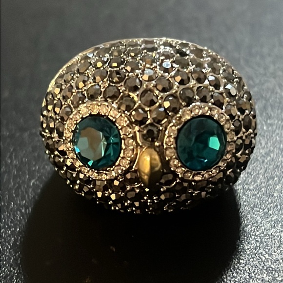Fossil Whimsical Silver Plated Multi Crystal Rhinestone Chunky Owl Ring - Picture 10 of 16